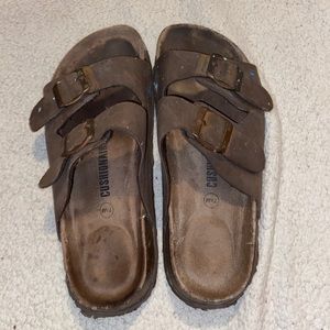 Cushionaire side Sandals